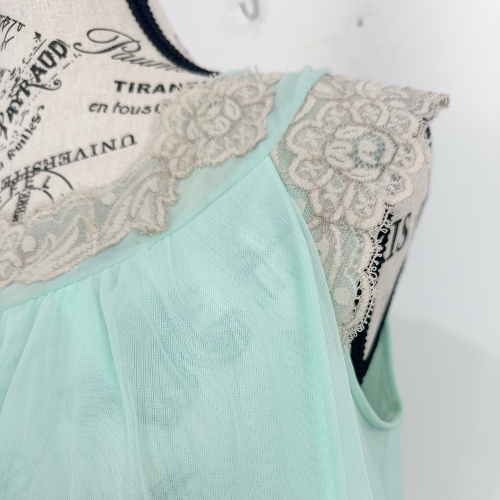 Vintage 1960’s Babydoll and Robe Peignoir Set - Picture 6 of 14